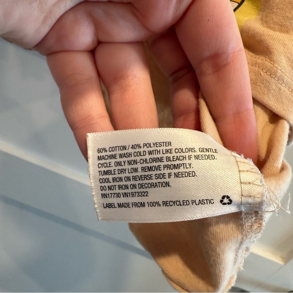 Wild Fable Hawaii Cropped Graphic T-Shirt - Tan - Picture 6 of 7